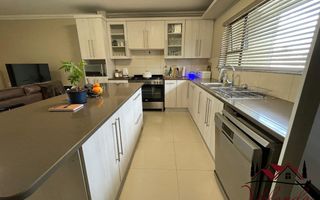 3 Bedroom House For Sale in Windhoek Central, Windhoek