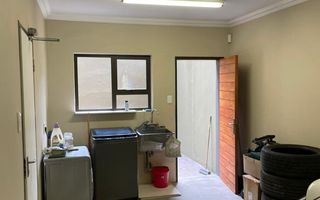 3 Bedroom House For Sale in Windhoek Central, Windhoek