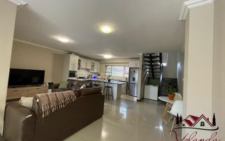 3 Bedroom House For Sale in Windhoek Central, Windhoek