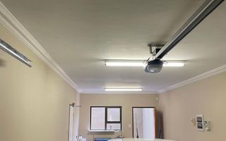 3 Bedroom House For Sale in Windhoek Central, Windhoek