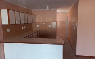 4 Bedroom House For Sale in Oshakati