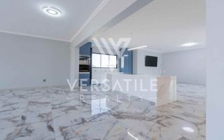 4 Bedroom House For Sale in Dolphin Beach