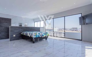 4 Bedroom House For Sale in Dolphin Beach