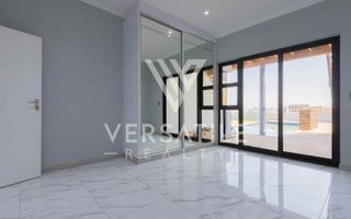 4 Bedroom House For Sale in Dolphin Beach