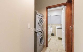 2 Bedroom Apartment To Rent in Long Beach