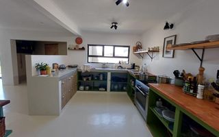 5 Bedroom House For Sale in Meersig