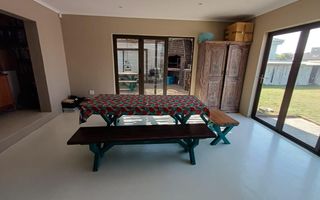 5 Bedroom House For Sale in Meersig