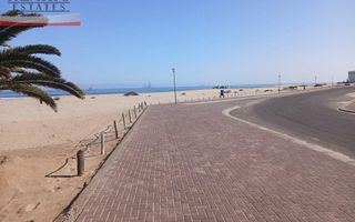 1 Bedroom Apartment For Sale in Dolphin Beach
