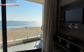 1 Bedroom Apartment For Sale in Dolphin Beach
