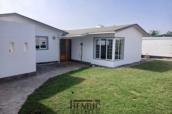 3 Bedroom House To Rent in Vineta, Swakopmund