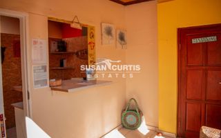 6 Bedroom House For Sale in Walvis Bay Central