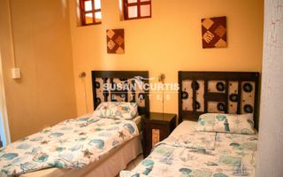 6 Bedroom House For Sale in Walvis Bay Central