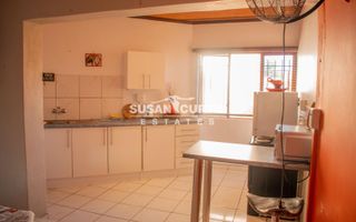 6 Bedroom House For Sale in Walvis Bay Central