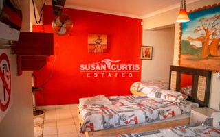 6 Bedroom House For Sale in Walvis Bay Central