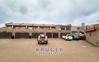 3 Bedroom House For Sale in Henties Bay Central, Henties Bay