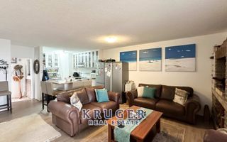 3 Bedroom House For Sale in Henties Bay Central, Henties Bay