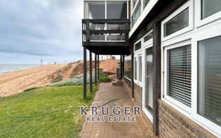 3 Bedroom House For Sale in Henties Bay Central, Henties Bay