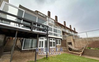 3 Bedroom House For Sale in Henties Bay Central, Henties Bay