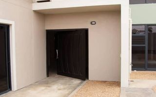 5 Bedroom House For Sale in Ocean View, Swakopmund
