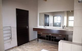 5 Bedroom House For Sale in Ocean View, Swakopmund