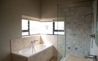 5 Bedroom House For Sale in Ocean View, Swakopmund