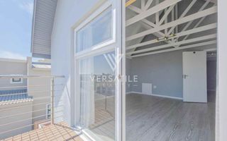 3 Bedroom House For Sale in Long Beach
