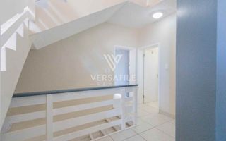 3 Bedroom House For Sale in Long Beach