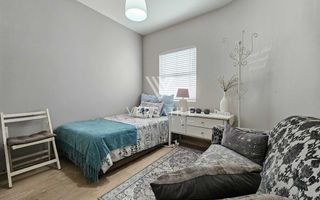 4 Bedroom House For Sale in Long Beach