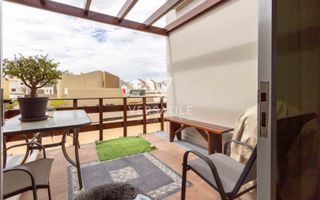 4 Bedroom House For Sale in Long Beach