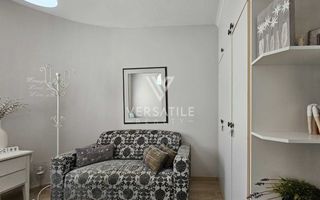 4 Bedroom House For Sale in Long Beach