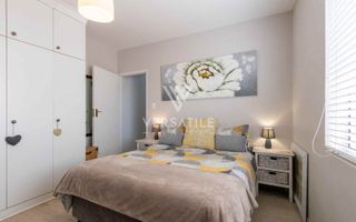 4 Bedroom House For Sale in Long Beach