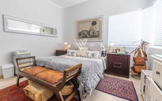 4 Bedroom House For Sale in Long Beach