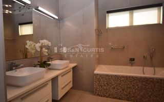4 Bedroom House To Rent in Hage Heights, Swakopmund