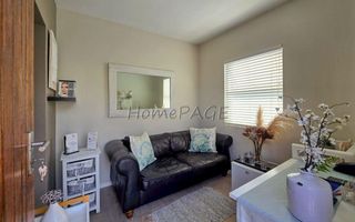 4 Bedroom House For Sale in Long Beach