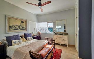 4 Bedroom House For Sale in Long Beach
