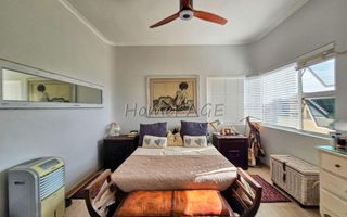 4 Bedroom House For Sale in Long Beach