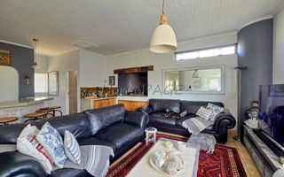 4 Bedroom House For Sale in Long Beach