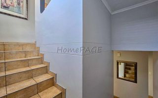 4 Bedroom House For Sale in Long Beach