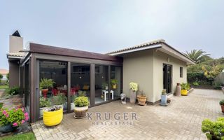 3 Bedroom House For Sale in Vogelstrand, Swakopmund