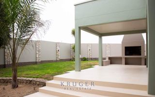 5 Bedroom House For Sale in Swakopmund Ext 9, Swakopmund