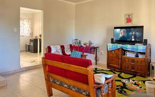 2 Bedroom House For Sale in Otjiwarongo