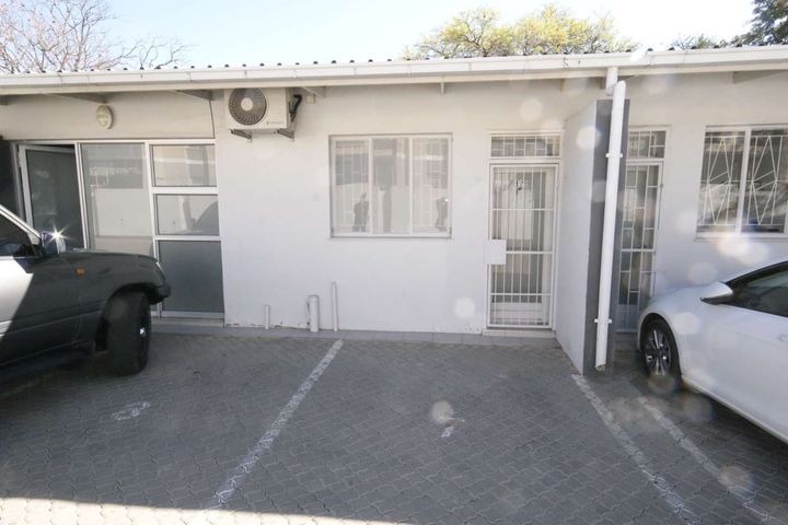Office / Retail / Mixed Use To Rent in Windhoek East, Windhoek