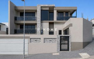 4 Bedroom House For Sale in Kleine Kuppe, Windhoek