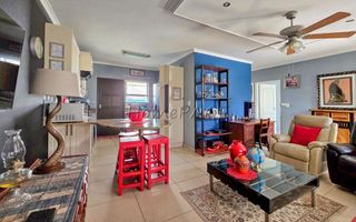 2 Bedroom House For Sale in Long Beach