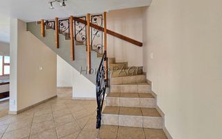 4 Bedroom House For Sale in Long Beach