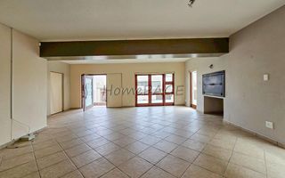 4 Bedroom House For Sale in Long Beach