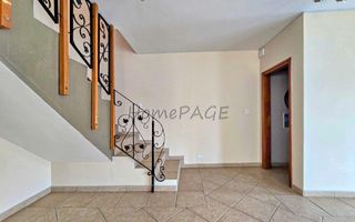 4 Bedroom House For Sale in Long Beach