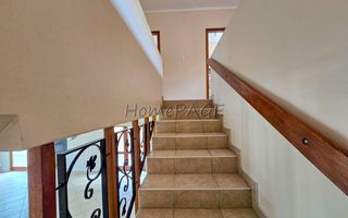 4 Bedroom House For Sale in Long Beach