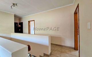 4 Bedroom House For Sale in Long Beach