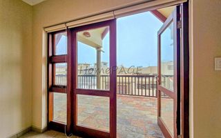 4 Bedroom House For Sale in Long Beach